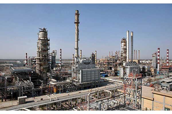 پتروشیمی توسعه و صنعت لاوان