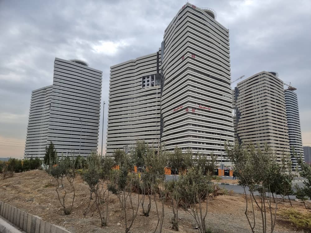 برج مسکونی چیتگر(شرکت تعاونی مسکن نهاجا)